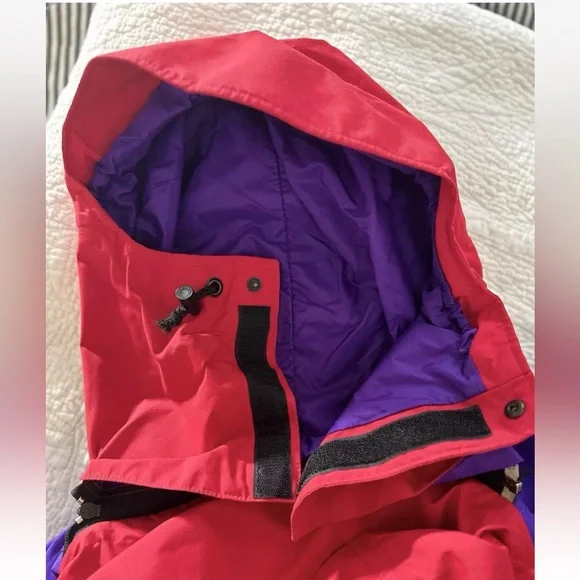 Vintage Moonstone Jacket Mens Medium Gore-Tex Hooded Wind Rain Red